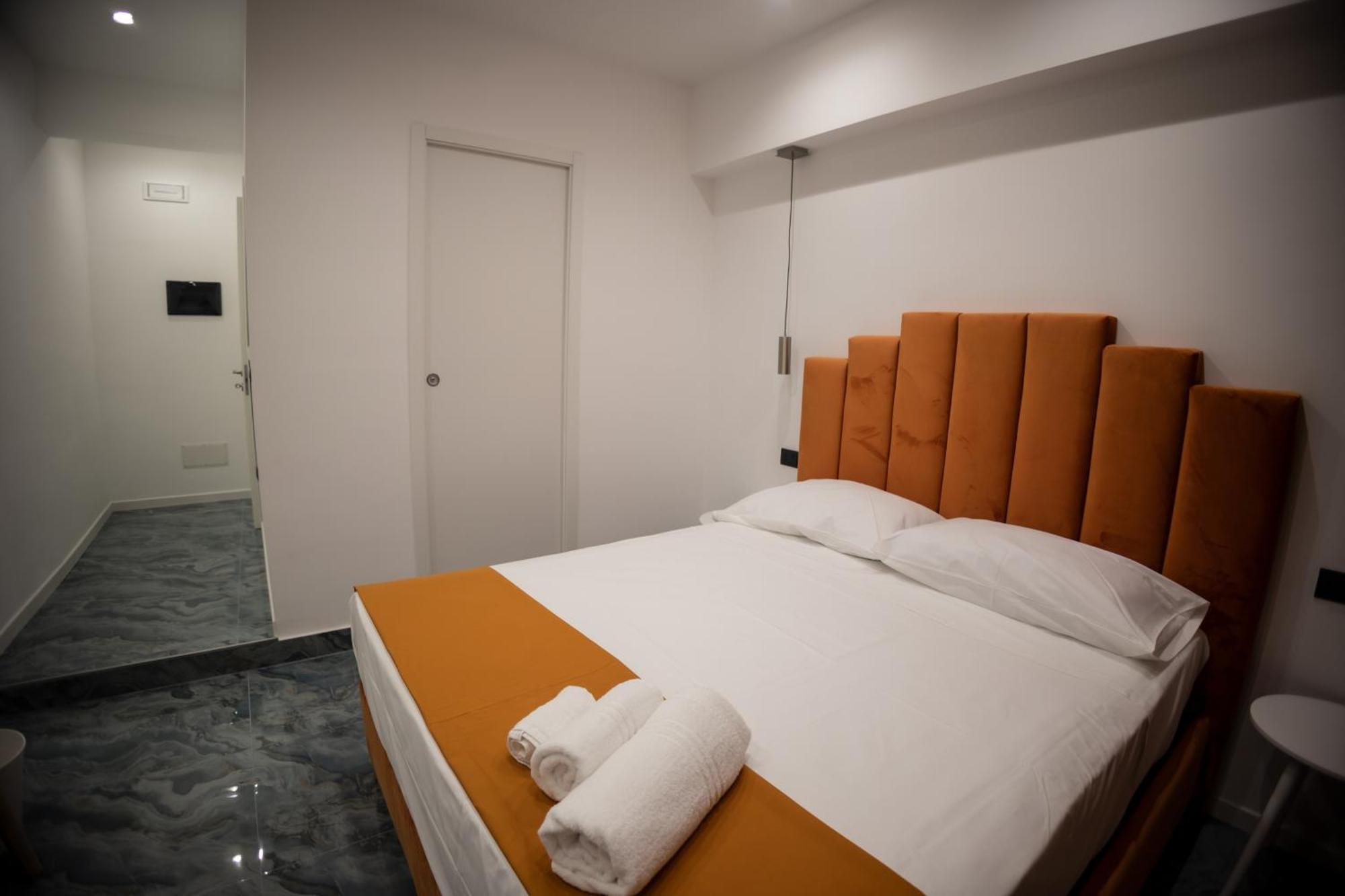 Fp Suite Naples Exterior photo